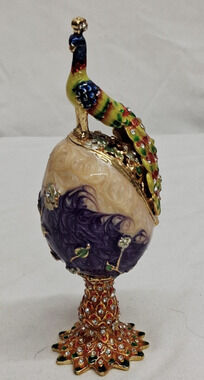 Fabergé egg Gold Bachelor Birthday gift Faberge Egg Trinket box Royal Faberge